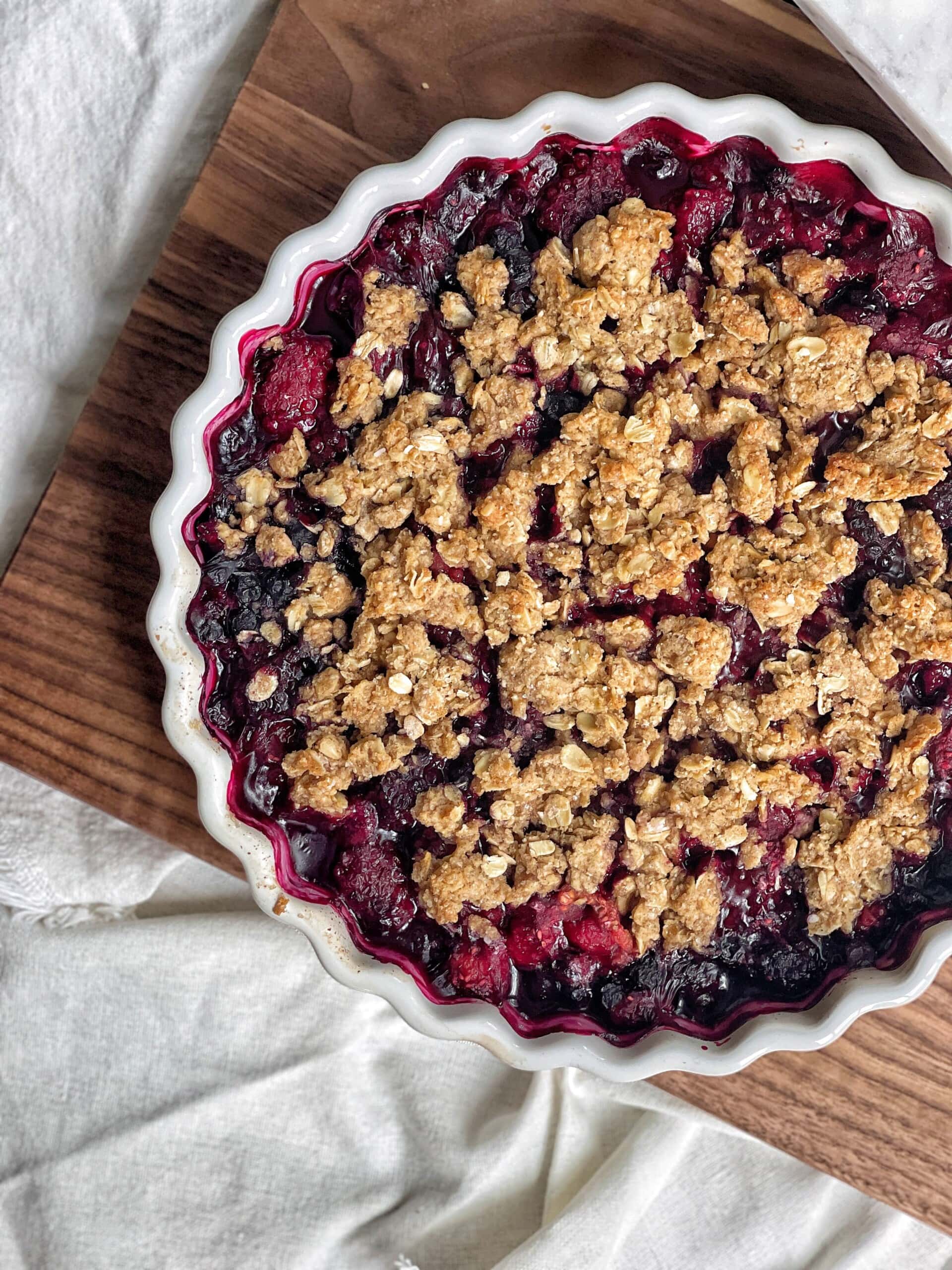 Healthy Mixed Berry Crisp: Maple Sweetened with Almond Oat Topping